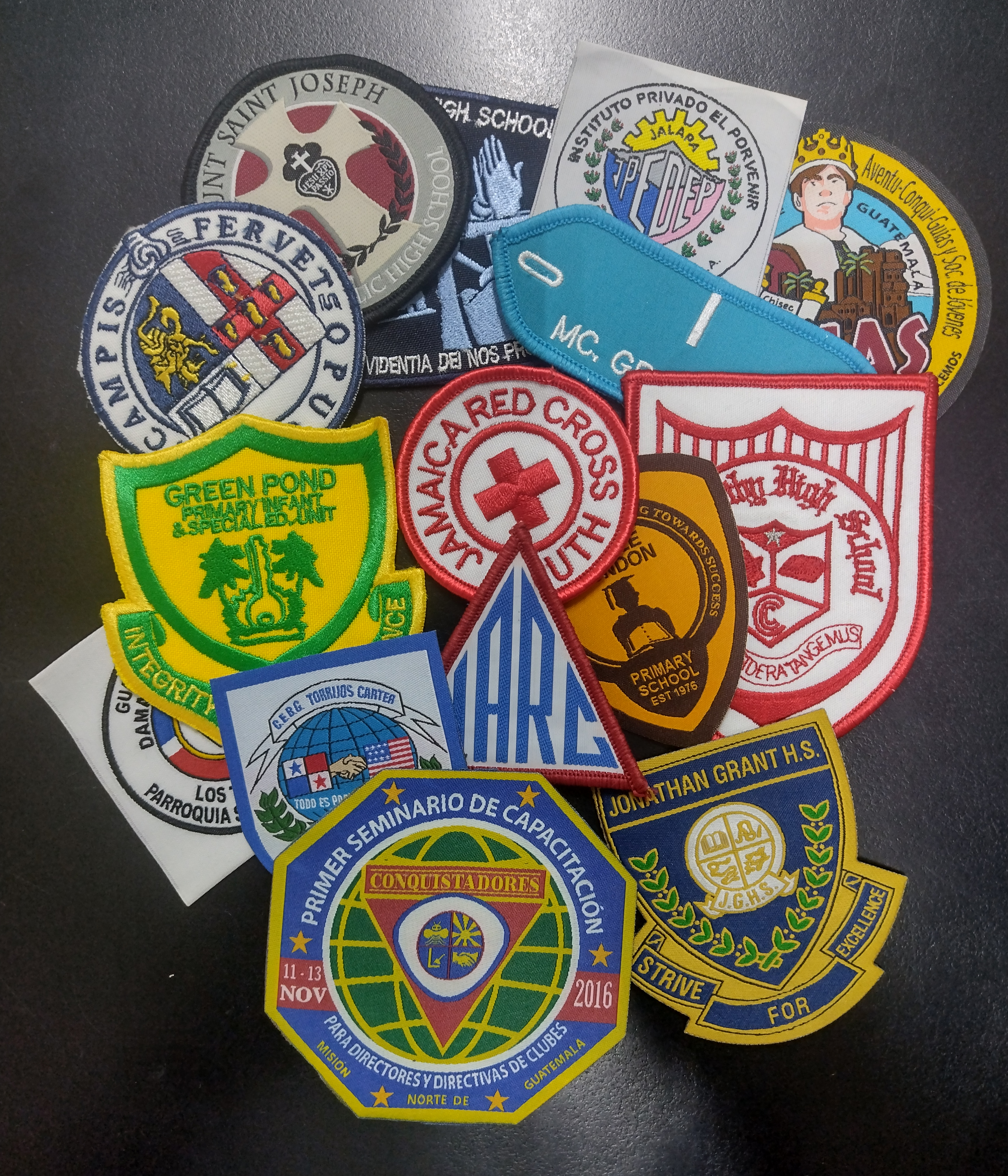 Monogramas Bordados